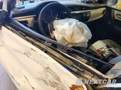 Zdjęcie 8 z 12 samochodu: 2014 TOYOTA COROLLA LE VIN:5YFBURHE3EP165832 - miniatura