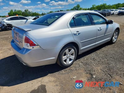 Trzecie zdjęcie samochodu z tyłu: 2009 FORD FUSION SE VIN:3FAHP07189R112917 - miniatura