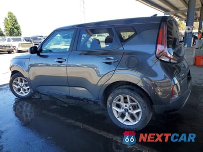 Drugie zdjęcie samochodu z przodu: 2024 KIA SOUL LX VIN:KNDJ23AU2R7908083 - miniatura