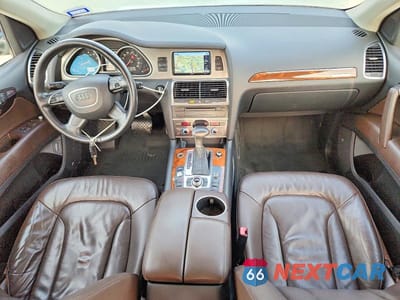 Zdjęcie 8 z 13 samochodu: 2015 AUDI Q7 PREMIUM PLUS VIN:WA1LGAFE2FD032493 - miniatura