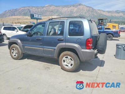 Drugie zdjęcie samochodu z przodu: 2002 JEEP LIBERTY VIN:1J4GL48K12W229770 - miniatura