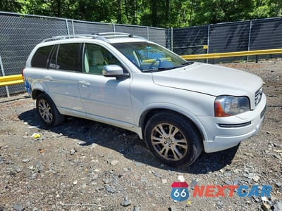 Czwarte zdjęcie samochodu z boku: 2013 VOLVO XC90 3.2 VIN:YV4952CY0D1650594 - miniatura