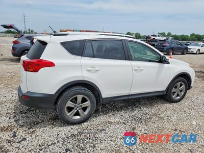 Trzecie zdjęcie samochodu z tyłu: 2015 TOYOTA RAV4 XLE VIN:JTMRFREV0FD154692 - miniatura