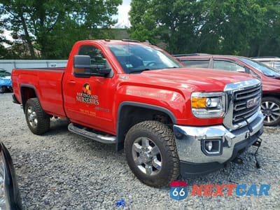Czwarte zdjęcie samochodu z boku: 2017 GMC SIERRA K3500 SLE VIN:1GT02WEG6HZ206028 - miniatura