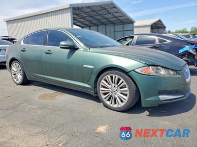Czwarte zdjęcie samochodu z boku: 2012 JAGUAR XF PORTFOLIO VIN:SAJWA0HB3CLS21531 - miniatura