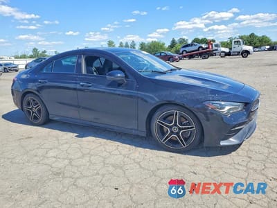 Czwarte zdjęcie samochodu z boku: 2024 MERCEDES-BENZ CLA 250 4MATIC VIN:W1K5J4HB6RN452718 - miniatura