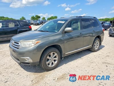 2012 TOYOTA HIGHLANDER SE 5TDBK3EH2CS101206 - główne zdjęcie licytacji z USA - miniatura