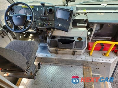 Zdjęcie 8 z 13 samochodu: 2020 FORD F59 DELIVERY TRUCK VIN:1F65F5KN7L0A01132 - miniatura