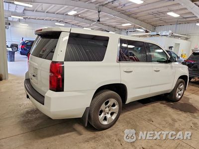 Trzecie zdjęcie samochodu z tyłu: 2017 CHEVROLET TAHOE POLICE VIN:1GNSKDECXHR205191 - miniatura