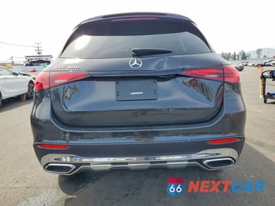 Zdjęcie 6 z 14 samochodu: 2026 MERCEDES-BENZ GLC 300 VIN:W1NKM4GB6TU122539 - miniatura