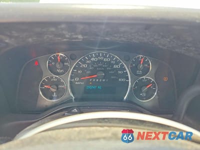 Zdjęcie 9 z 12 samochodu: 2019 CHEVROLET EXPRESS DELIVERY TRUCK VIN:1GB0GRFP4K1183103 - miniatura