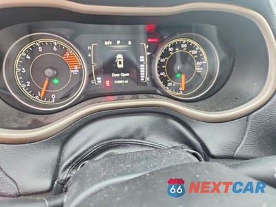Zdjęcie 9 z 13 samochodu: 2016 JEEP CHEROKEE SPORT VIN:1C4PJLAS9GW302522 - miniatura