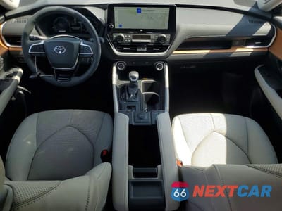 Zdjęcie 8 z 14 samochodu: 2026 TOYOTA GRAND HIGHLANDER HYBRID LIMITED VIN:5TDACAB54TS071715 - miniatura