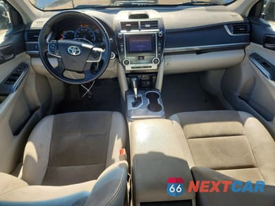 Zdjęcie 8 z 12 samochodu: 2012 TOYOTA CAMRY HYBRID XLE VIN:4T1BD1FK8CU042677 - miniatura