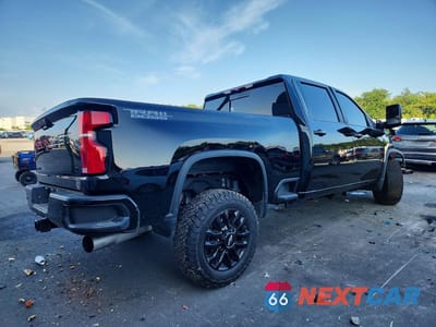 Trzecie zdjęcie samochodu z tyłu: 2026 CHEVROLET SILVERADO K2500 HEAVY DUTY LT VIN:2GC4KNEYXT1125121 - miniatura