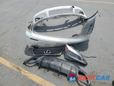 Zdjęcie 12 z 13 samochodu: 2012 LEXUS IS F VIN:JTHBP5C23C5010218 - miniatura