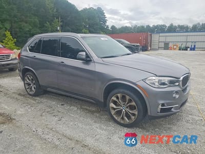 Czwarte zdjęcie samochodu z boku: 2015 BMW X5 XDRIVE35I VIN:5UXKR0C58F0K62569 - miniatura