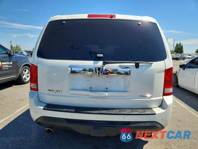 Zdjęcie 6 z 12 samochodu: 2013 HONDA PILOT TOURING VIN:5FNYF3H91DB024000 - miniatura