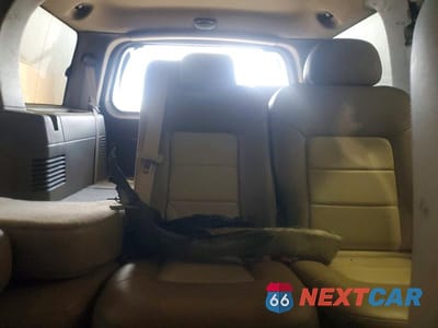 Zdjęcie 10 z 13 samochodu: 2005 FORD EXPEDITION EDDIE BAUER VIN:1FMPU185X5LB00083 - miniatura