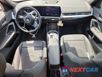 Zdjęcie 8 z 14 samochodu: 2026 BMW X1 XDRIVE28I VIN:WBX73EF06T5413898 - miniatura