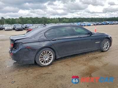 Trzecie zdjęcie samochodu z tyłu: 2015 BMW 740 LD XDRIVE VIN:WBAYG6C50FD383638 - miniatura