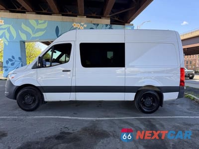 Piąte zdjęcie samochodu w środku: 2023 MERCEDES-BENZ SPRINTER 2500 VIN:W1W4NBHY6PT150314 - miniatura