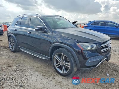 Czwarte zdjęcie samochodu z boku: 2020 MERCEDES-BENZ GLE 350 4MATIC VIN:4JGFB4KB8LA074156 - miniatura