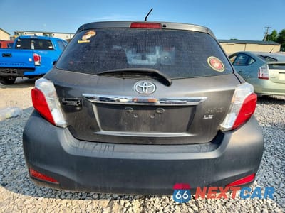 Zdjęcie 6 z 12 samochodu: 2012 TOYOTA YARIS 5-DOOR LE VIN:JTDKTUD30CD524211 - miniatura