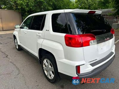 Drugie zdjęcie samochodu z przodu: 2017 GMC TERRAIN SLE VIN:2GKFLSEK8H6121583 - miniatura