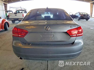 Zdjęcie 6 z 12 samochodu: 2015 VOLKSWAGEN PASSAT S VIN:1VWAT7A39FC071540 - miniatura