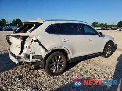 Trzecie zdjęcie samochodu z tyłu: 2020 MAZDA CX-9 GRAND TOURING VIN:JM3TCADY4L0416302 - miniatura