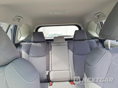 Zdjęcie 10 z 13 samochodu: 2025 TOYOTA RAV4 HYBRID XLE VIN:JTMRWRFV4SD602019 - miniatura