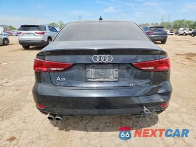 Zdjęcie 6 z 12 samochodu: 2017 AUDI A3 PREMIUM VIN:WAUAUGFFXH1055197 - miniatura