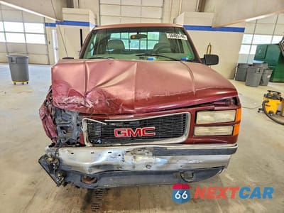 Piąte zdjęcie samochodu w środku: 1997 GMC SIERRA K1500 VIN:2GTEK19R6V1569406 - miniatura