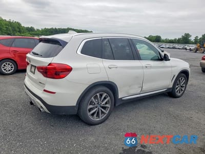 Trzecie zdjęcie samochodu z tyłu: 2018 BMW X3 XDRIVE30I VIN:5UXTR9C53JLD68883 - miniatura