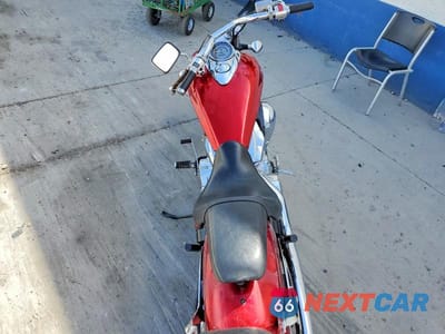 Zdjęcie 6 z 10 samochodu: 2010 HONDA VT1300 CS VIN:JH2SC6702AK000670 - miniatura
