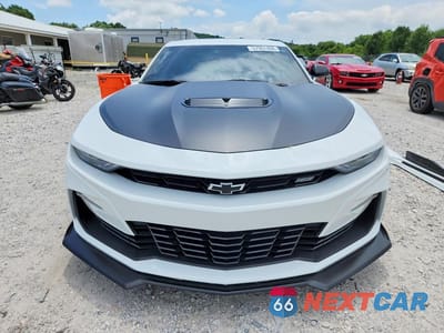 Piąte zdjęcie samochodu w środku: 2023 CHEVROLET CAMARO SS VIN:1G1FH1R74P0139222 - miniatura