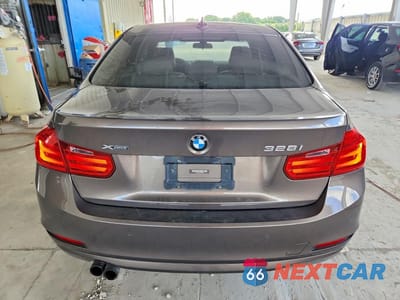 Zdjęcie 6 z 12 samochodu: 2014 BMW 328 XI VIN:WBA3B3C56EJ980820 - miniatura