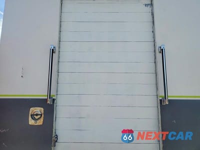 Zdjęcie 10 z 13 samochodu: 2015 CHEVROLET EXPRESS REFRIGERATED BOX TRUCK VIN:1GB6G5CG0F1110971 - miniatura