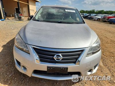 Piąte zdjęcie samochodu w środku: 2014 NISSAN SENTRA SR VIN:3N1AB7AP6EY276752 - miniatura