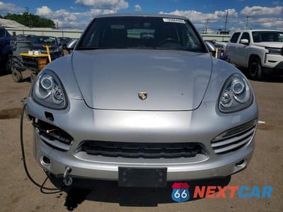Piąte zdjęcie samochodu w środku: 2013 PORSCHE CAYENNE VIN:WP1AF2A2XDLA39924 - miniatura