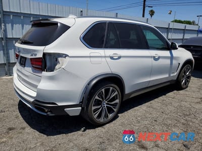 Trzecie zdjęcie samochodu z tyłu: 2017 BMW X5 XDRIVE35I VIN:5UXKR0C36H0X81590 - miniatura
