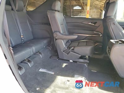 Zdjęcie 11 z 14 samochodu: 2026 CHEVROLET TRAVERSE HIGH COUNTRY VIN:1GNEVKKS5TJ238093 - miniatura