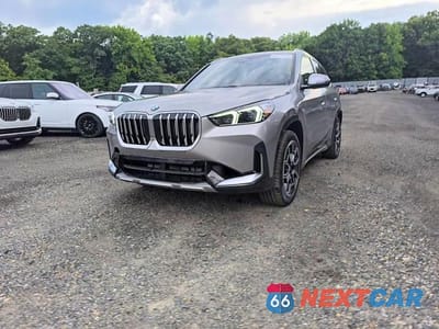 Piąte zdjęcie samochodu w środku: 2026 BMW X1 XDRIVE28I VIN:WBX73EF01T5481669 - miniatura
