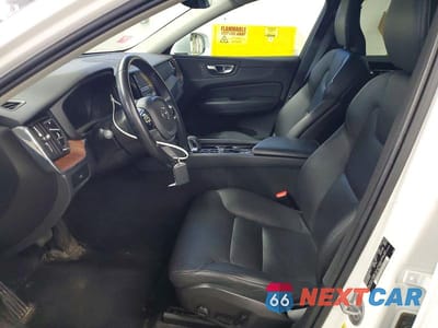 Zdjęcie 7 z 13 samochodu: 2023 VOLVO XC60 PLUS VIN:YV4L12RE1P1266018 - miniatura
