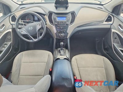 Zdjęcie 8 z 13 samochodu: 2016 HYUNDAI SANTA FE SPORT 2.4L VIN:5XYZT3LB2GG357682 - miniatura