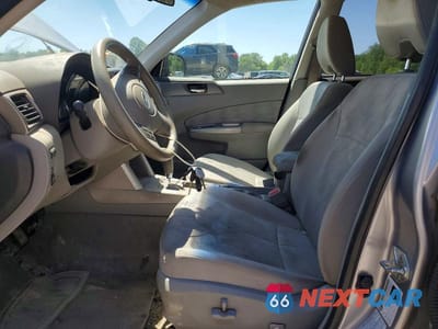 Zdjęcie 7 z 13 samochodu: 2010 SUBARU FORESTER 2.5X PREMIUM VIN:JF2SH6CC1AH780525 - miniatura