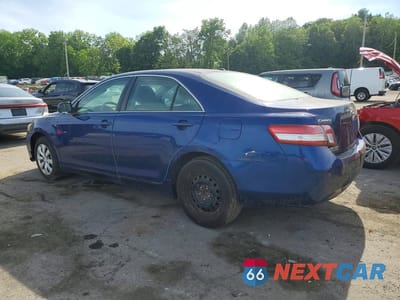 Drugie zdjęcie samochodu z przodu: 2010 TOYOTA CAMRY LE VIN:4T4BF3EK5AR003801 - miniatura