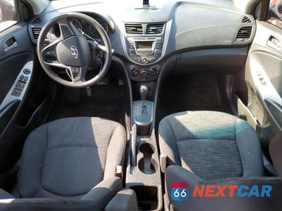 Zdjęcie 8 z 12 samochodu: 2017 HYUNDAI ACCENT SE VIN:KMHCT5AE2HU313501 - miniatura