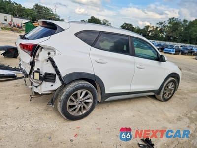 Trzecie zdjęcie samochodu z tyłu: 2018 HYUNDAI TUCSON SEL PLUS VIN:KM8J33A42JU737673 - miniatura